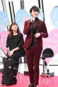 左から川口春奈、松尾太陽。