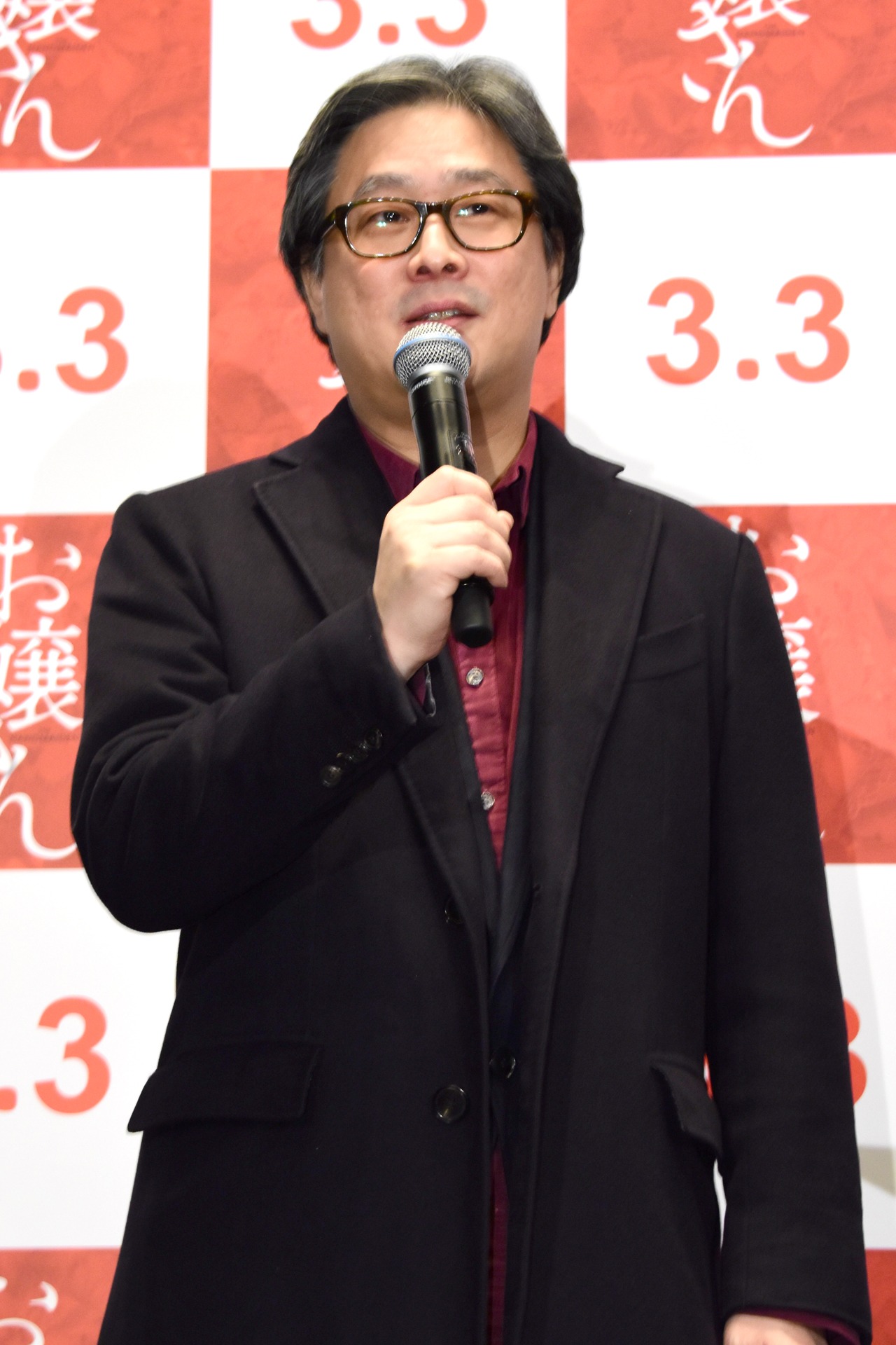 2017年2月8日の「お嬢さん」ジャパンプレミアに登壇したパク・チャヌク。