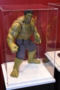 ハルクのフィギュア。