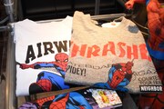 スパイダーマンのTシャツ。