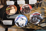 「スター・ウォーズ」ブースに展示されているコースター。