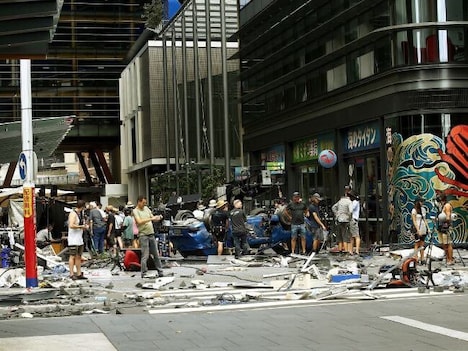 真剣佑が自身のTwitterにアップした、東京の街のセット写真。