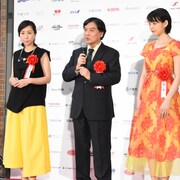 中条あやみ、のん、本木雅弘らが毎日映画コンクールのセレモニーに出席