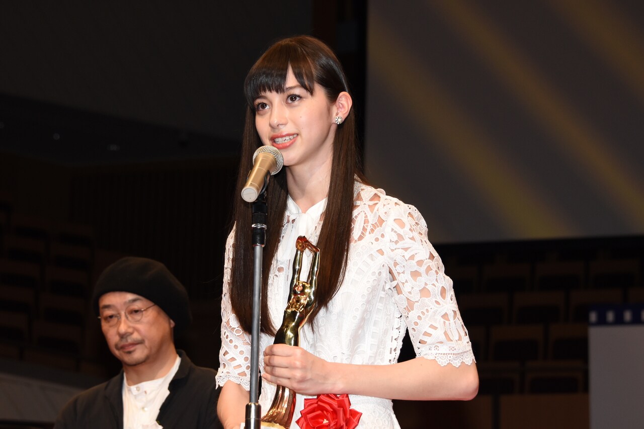 本木雅弘が毎日映画コン受賞に歓喜、中条あやみは「ほんまにありがとう！」