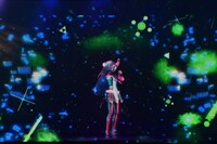 「劇場版 ソードアート・オンライン -オーディナル・スケール-」のARライブイベントよりユナ。