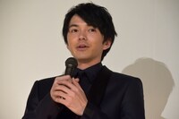 市原悦子のメッセージを聞いて、目を潤ませる林遣都。