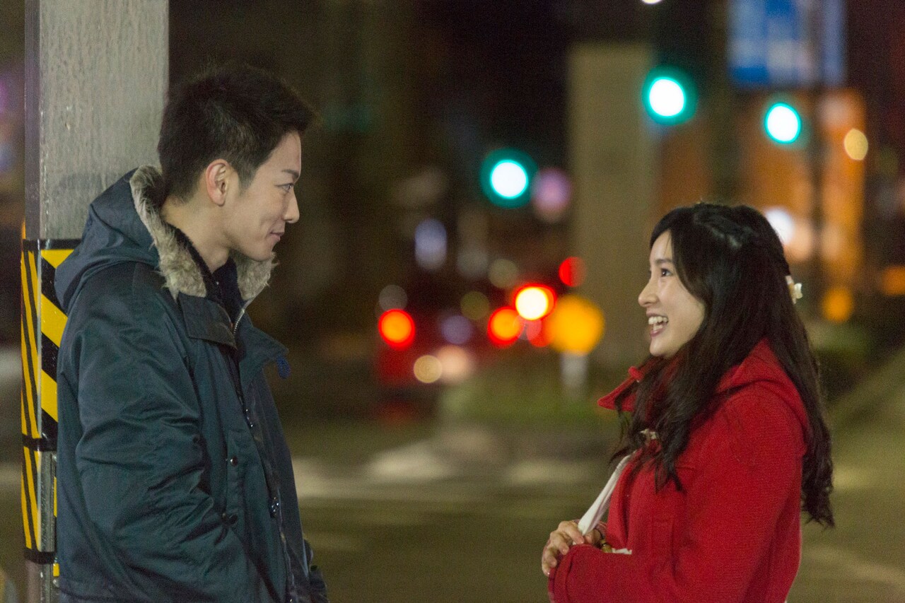 佐藤健×土屋太鳳「8年越しの花嫁」がクランクアップ、場面写真＆コメント到着