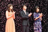 「3月のライオン」前編完成披露の様子。