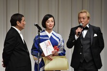 左からビートたけし、宮沢りえ、ガダルカナル・タカ。