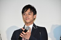 満島真之介