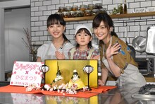 「3月のライオン」ひなまつりイベントの様子。左から清原果耶、新津ちせ、倉科カナ。