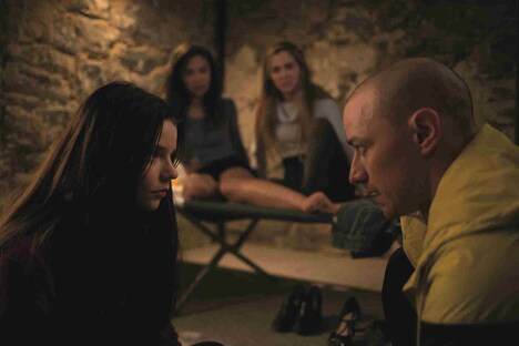 「スプリット」