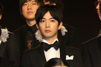 千葉雄大（中央）