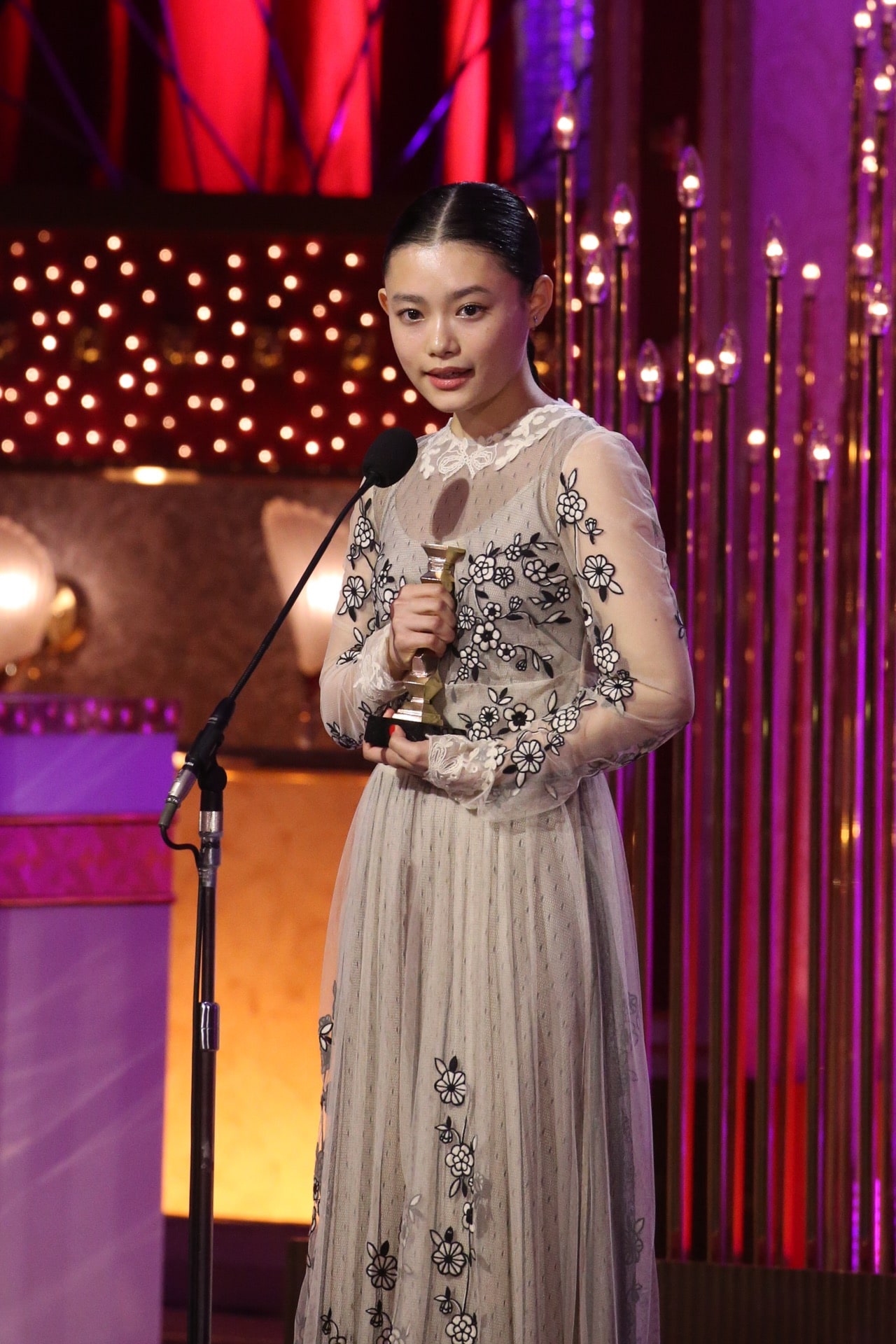 杉咲花が日本アカデミー賞最優秀助演女優賞に、母役・宮沢りえとのエピソード明かす