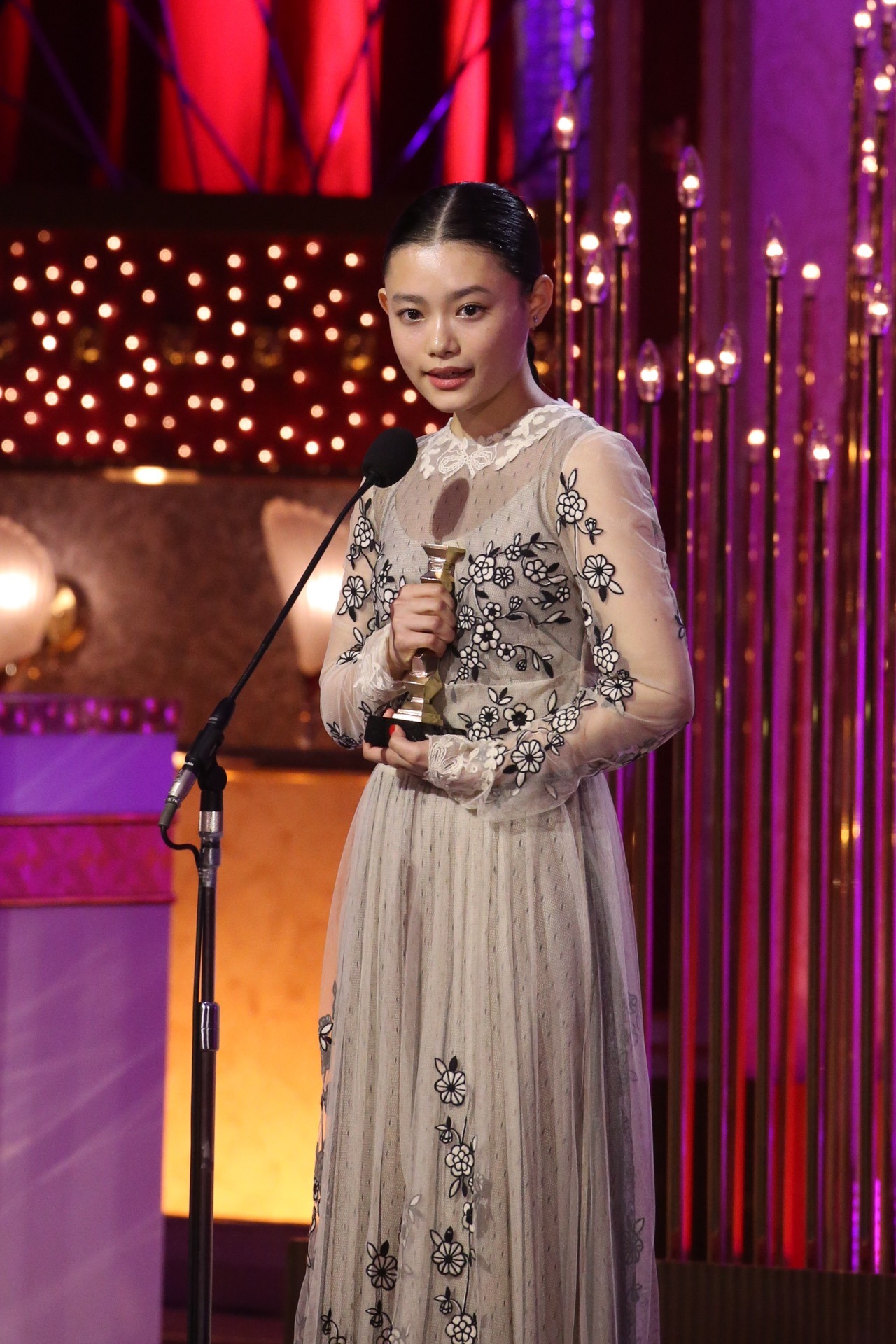 杉咲花
