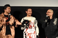 「逆徒」舞台挨拶の様子。