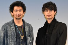 左から村上淳、齊藤工（斎藤工）。