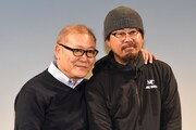 左から國村隼、監督のナ・ホンジン。
