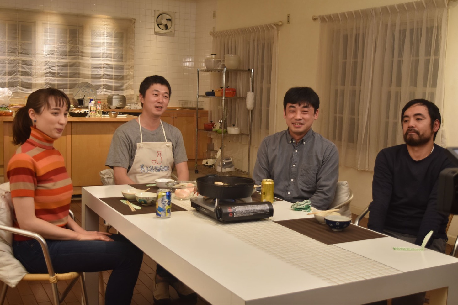 「呑んで作ってまた呑んで」収録現場の様子。