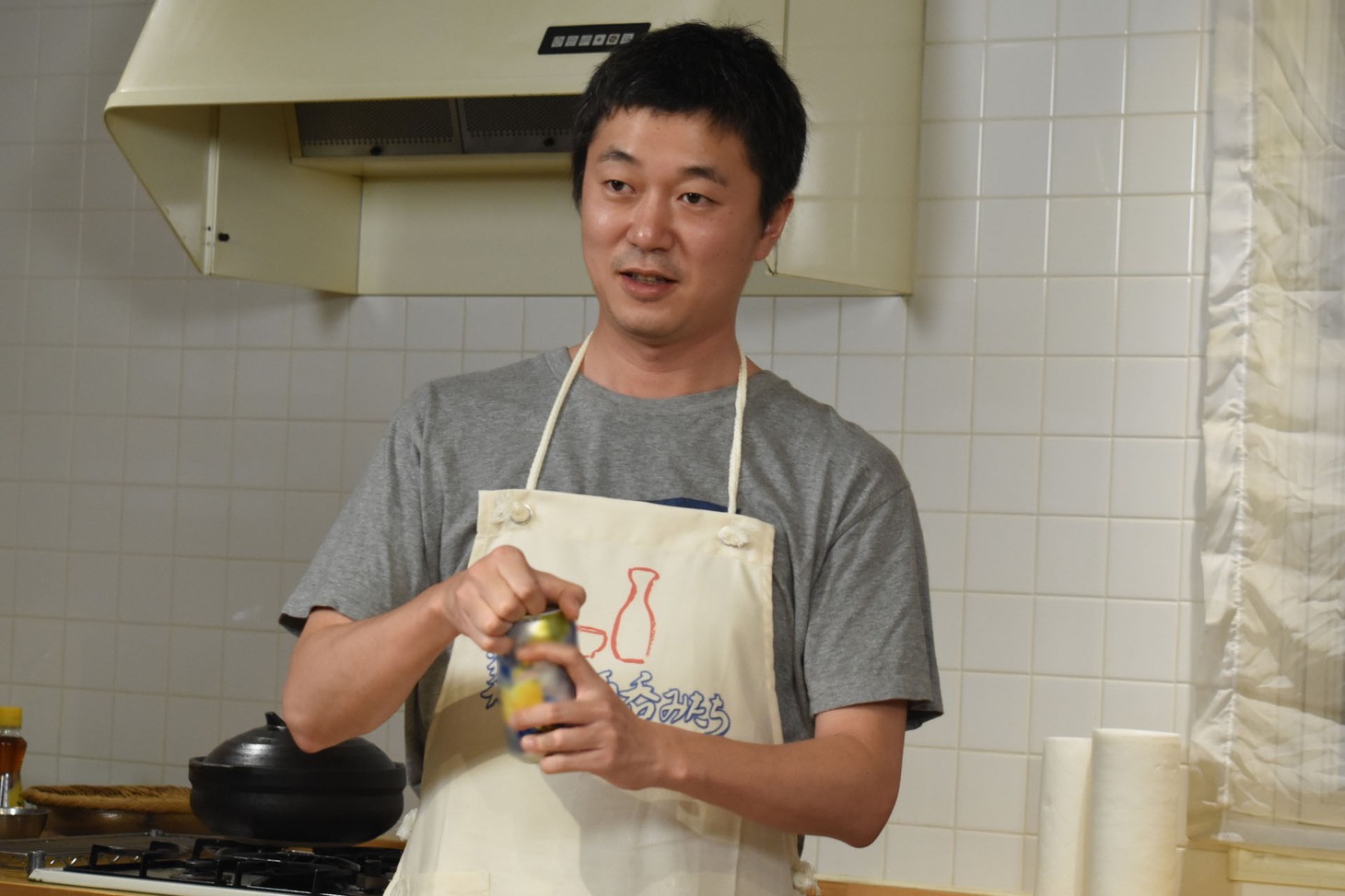 新井浩文