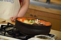 調理中のチゲ鍋。