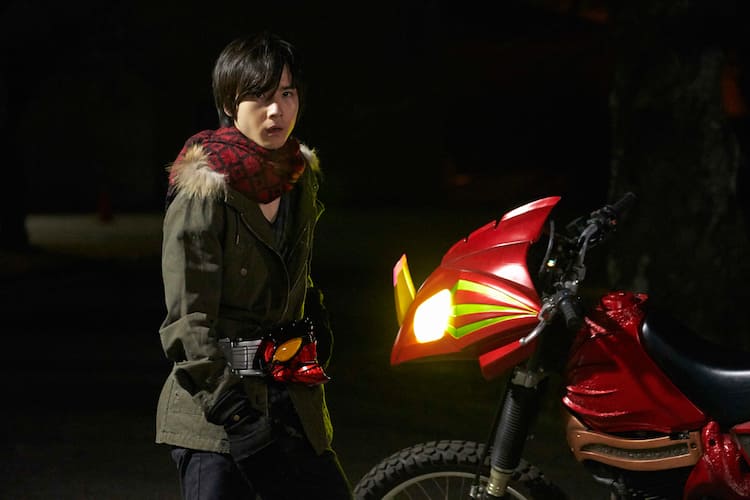 仮面ライダーアマゾンズ 新作が4月配信 主人公はアマゾンに育てられた少年 映画ナタリー