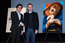 左から阪本順治、デヴィッド・ハイマン。