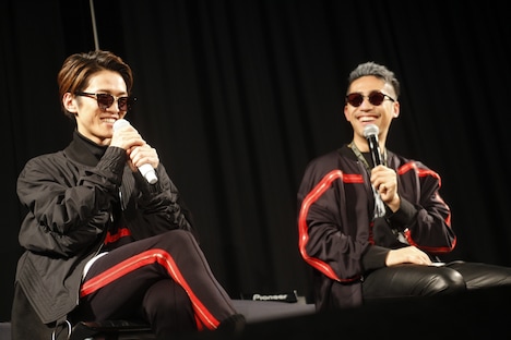 左からTOC、DJ KATSU。