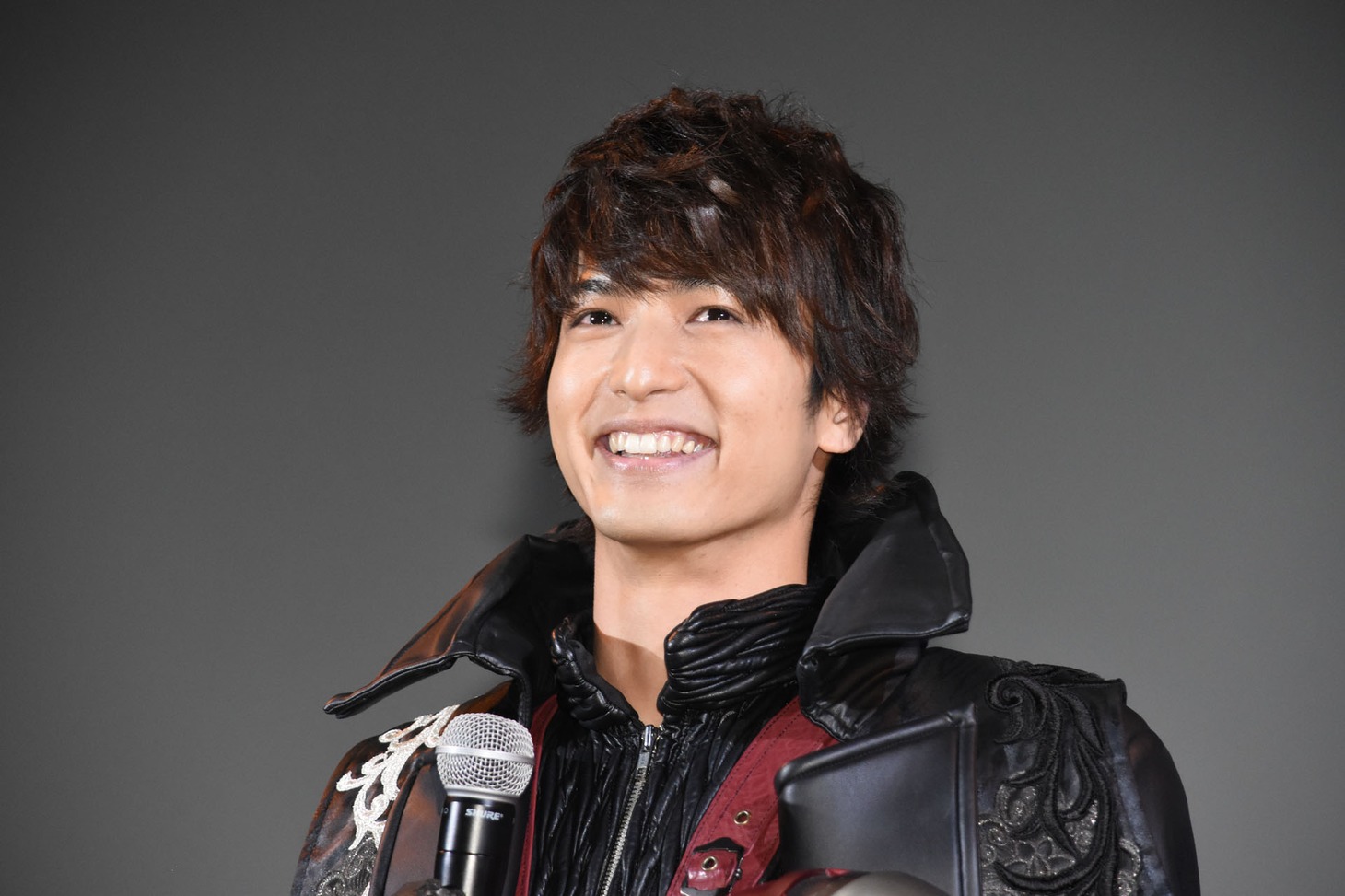 中村優一