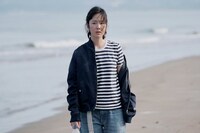 「海辺のリア」