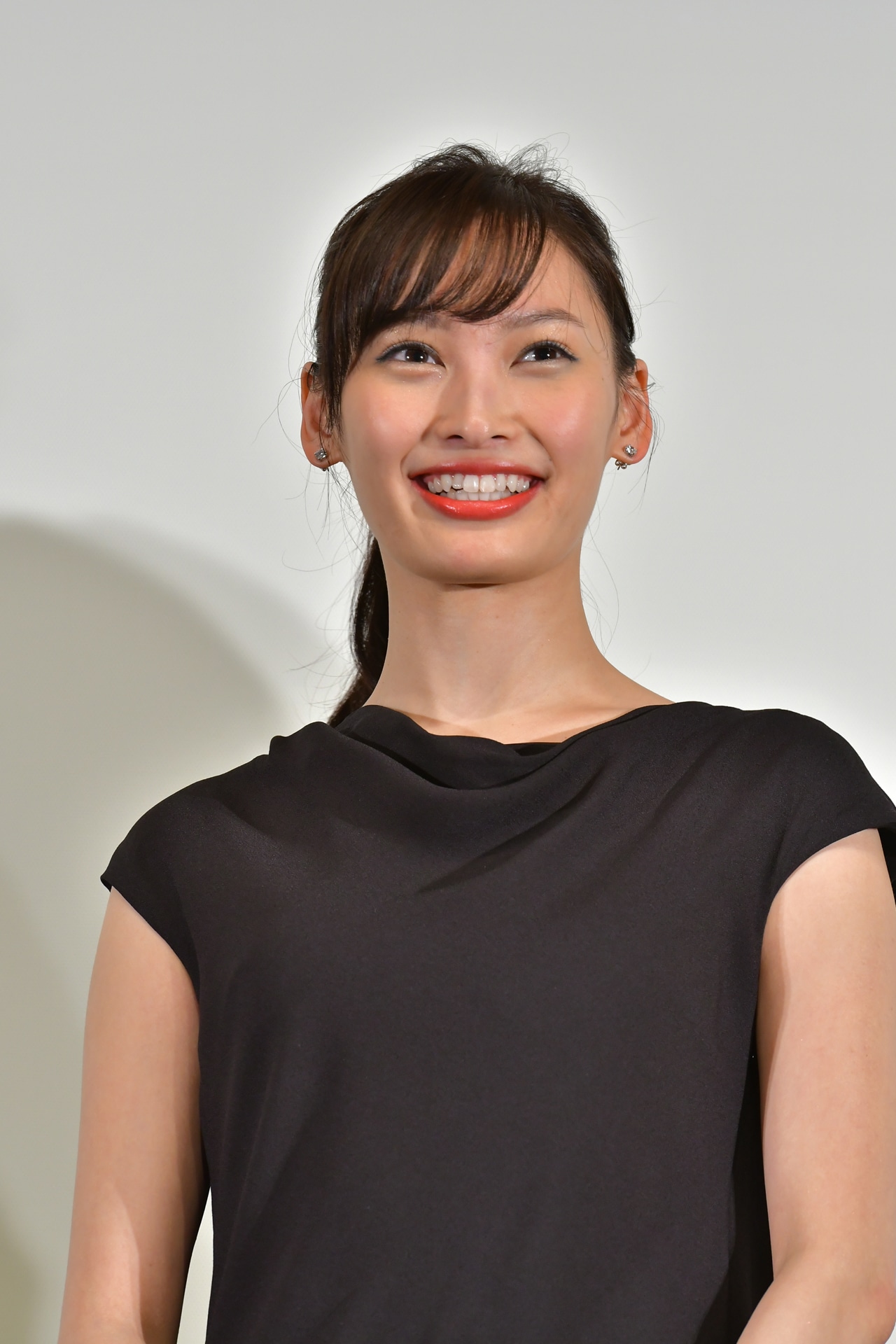 大政絢
