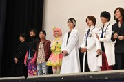 「仮面ライダー×スーパー戦隊 超スーパーヒーロー大戦」完成披露舞台挨拶の様子。