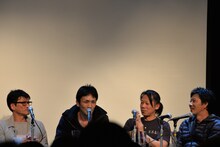 左から小沢和義、下村勇二、森崎えいじ、田渕景也。