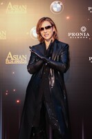 YOSHIKI
