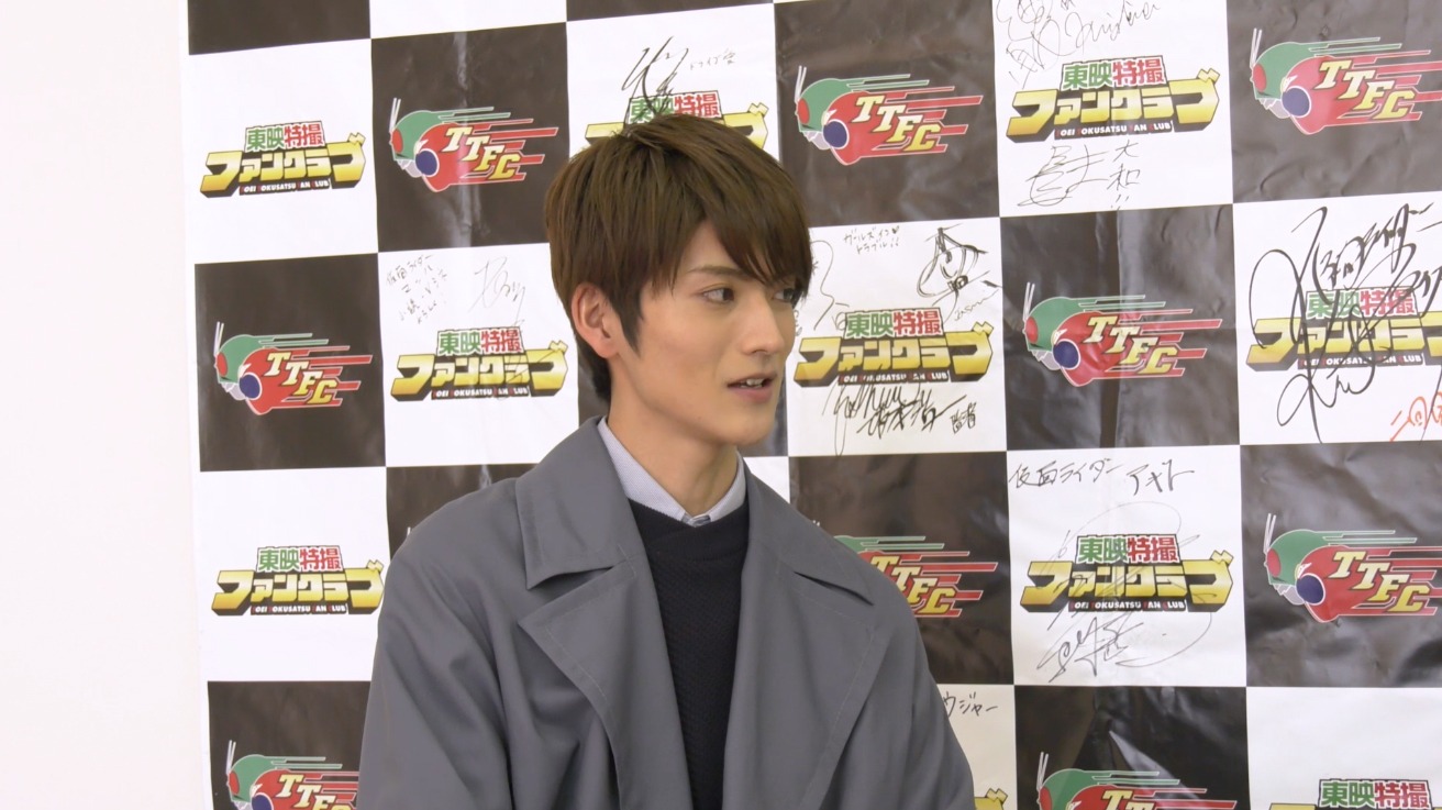 山本涼介