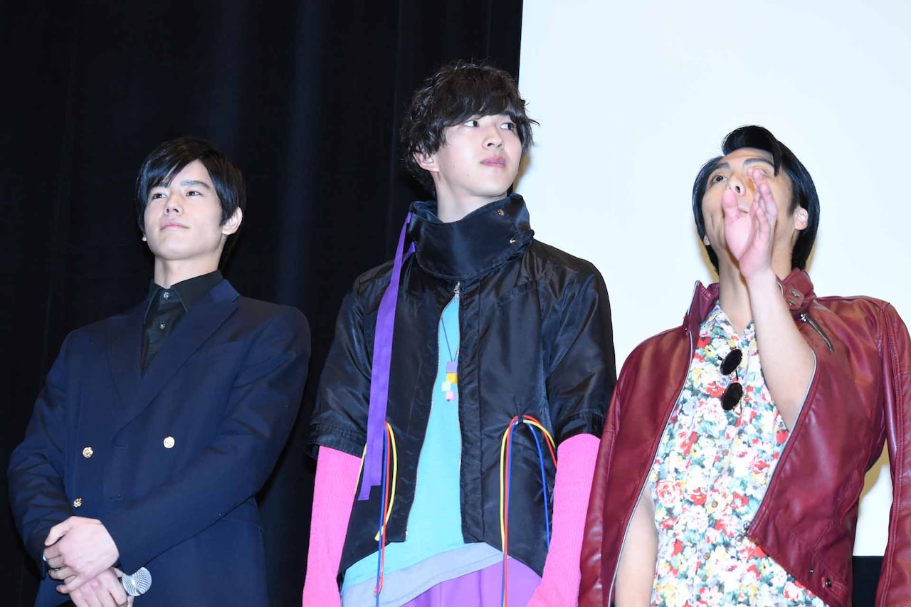 仮面ライダーエグゼイド 生写真　岩永徹也×小野塚勇人×甲斐翔真 仮面ライダーエグゼイド』スピンオフVシネマ作品、締めくくりの