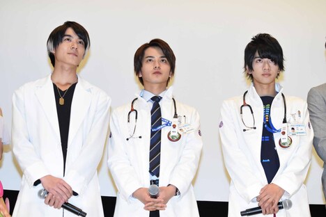 左から松本享恭、瀬戸利樹、飯島寛騎。