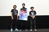 左から渡辺淳、山本涼介、上堀内佳寿也。