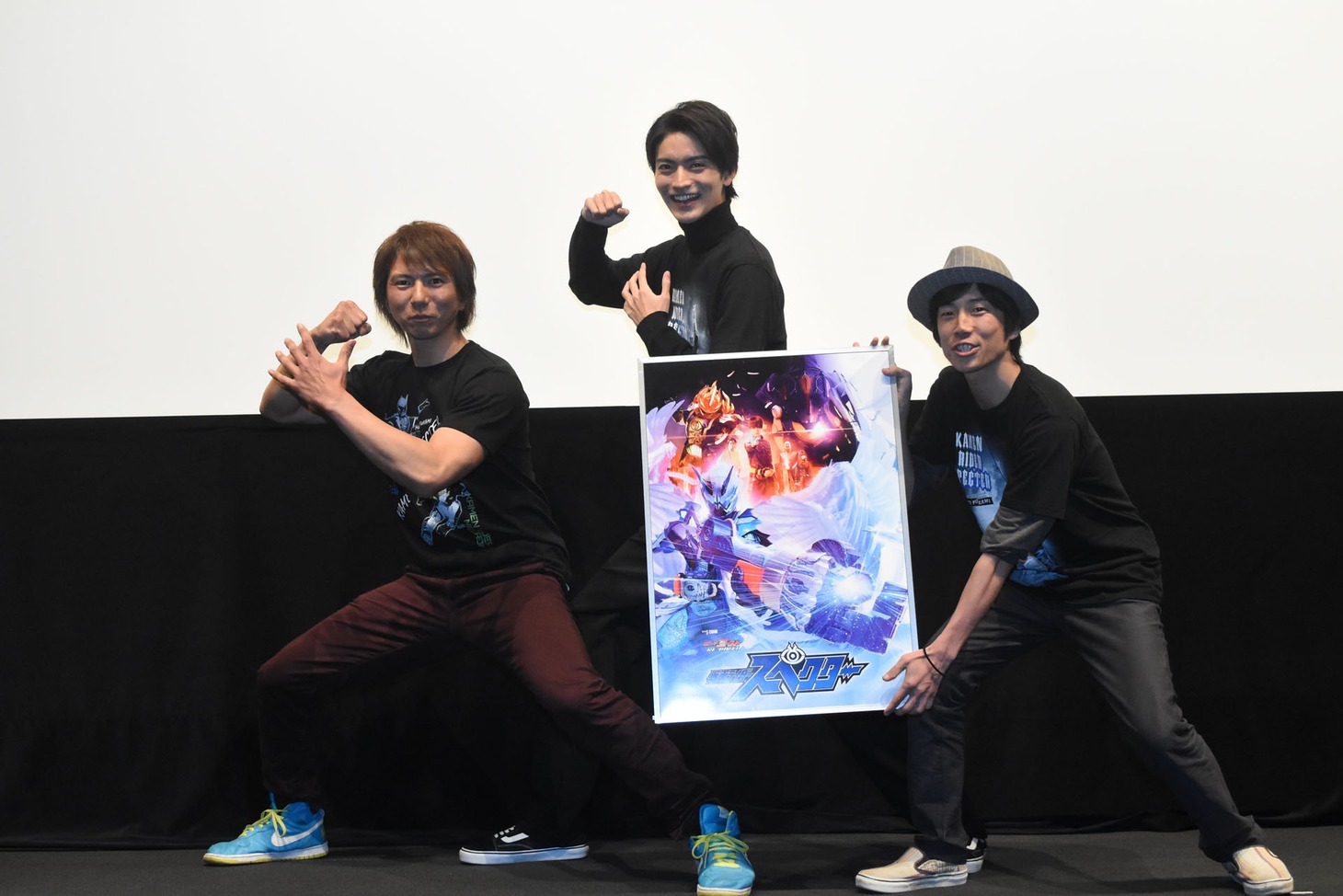 左から渡辺淳、山本涼介、上堀内佳寿也。