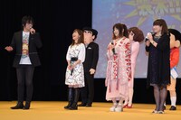 左から森川智之、こおろぎさとみ、ならはしみき、矢島晶子。