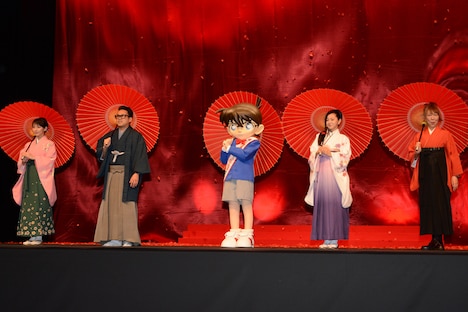「名探偵コナン から紅の恋歌」完成披露舞台挨拶の様子。