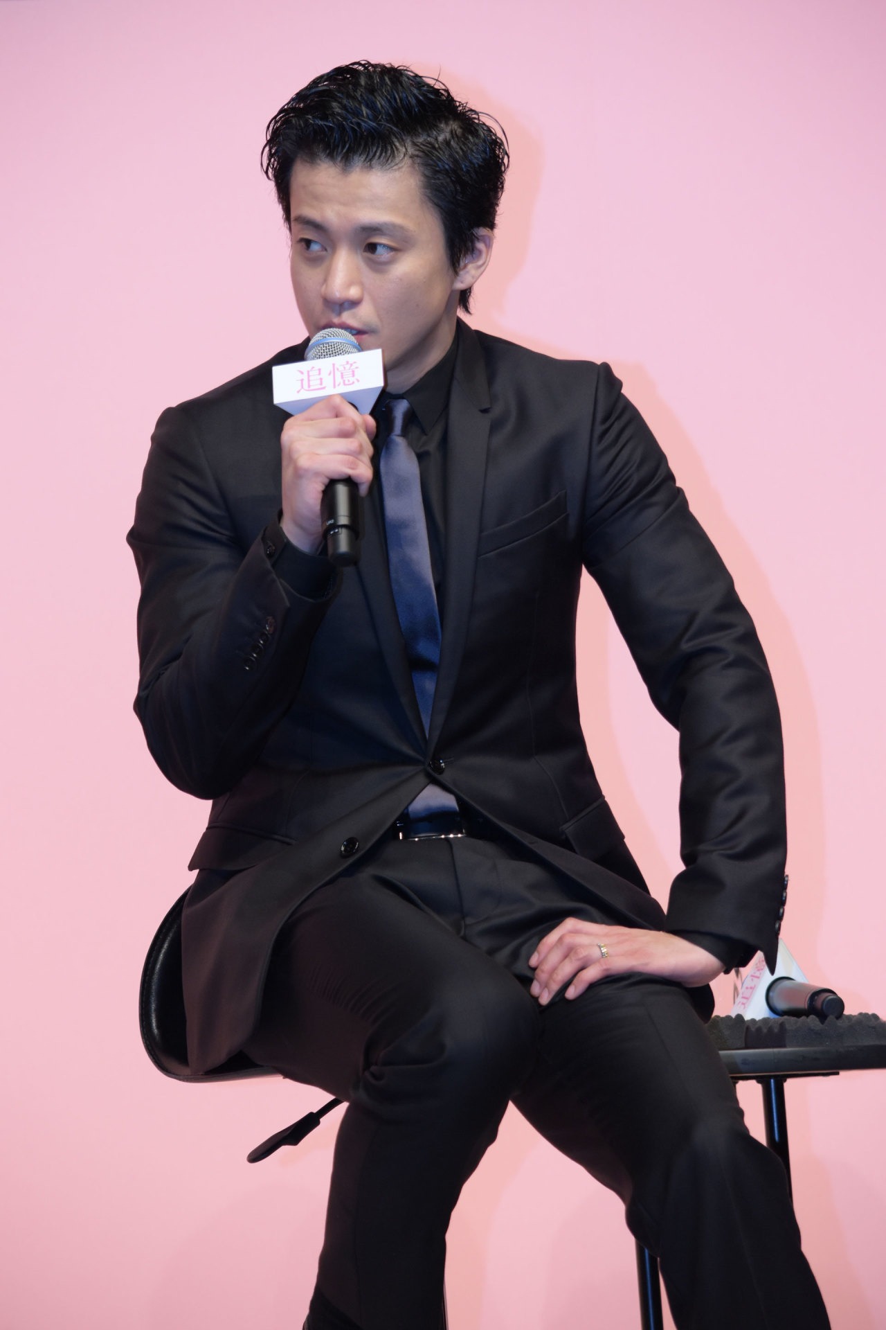 小栗旬