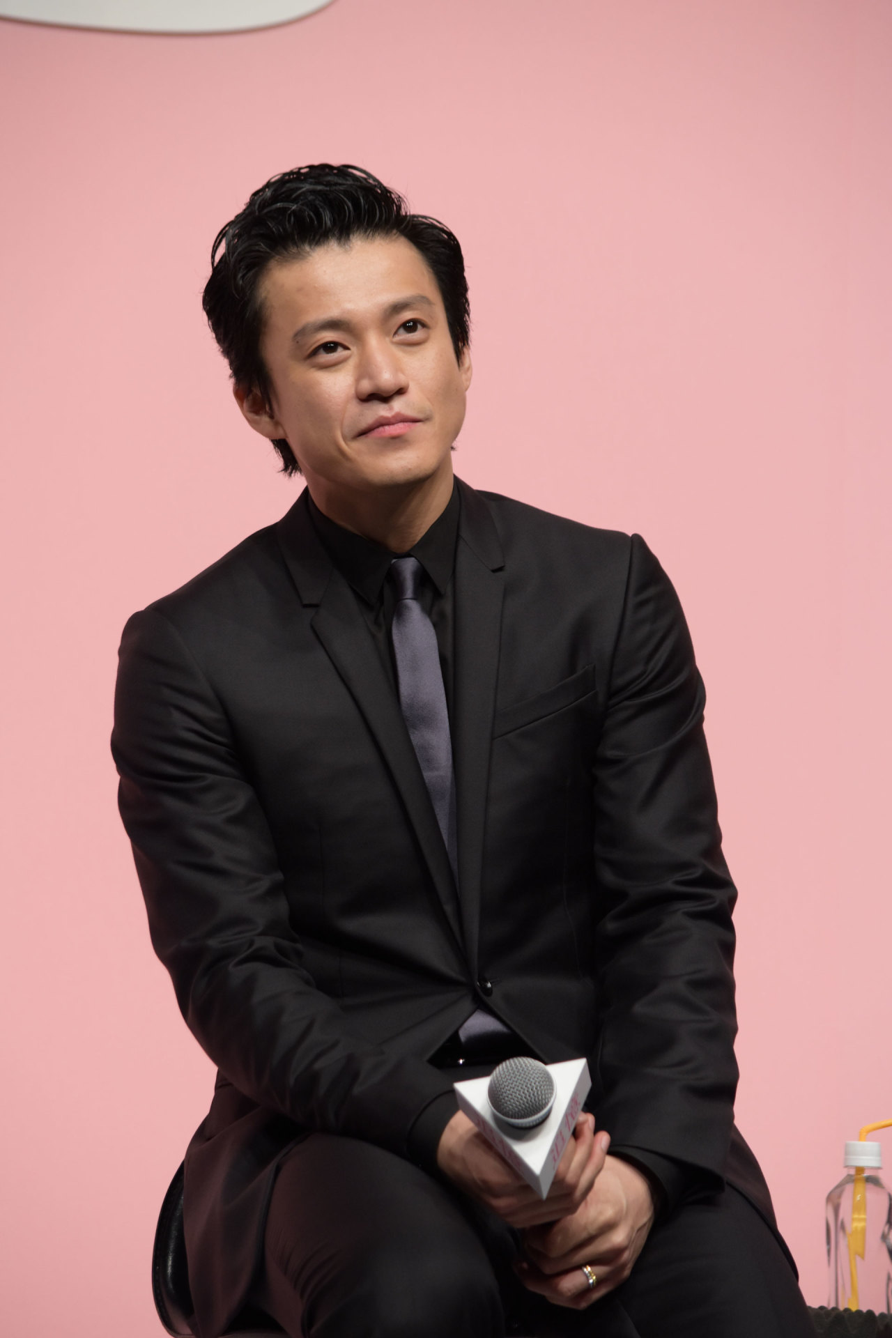 小栗旬