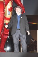 マーベル社のトム・ブリーヴォート。