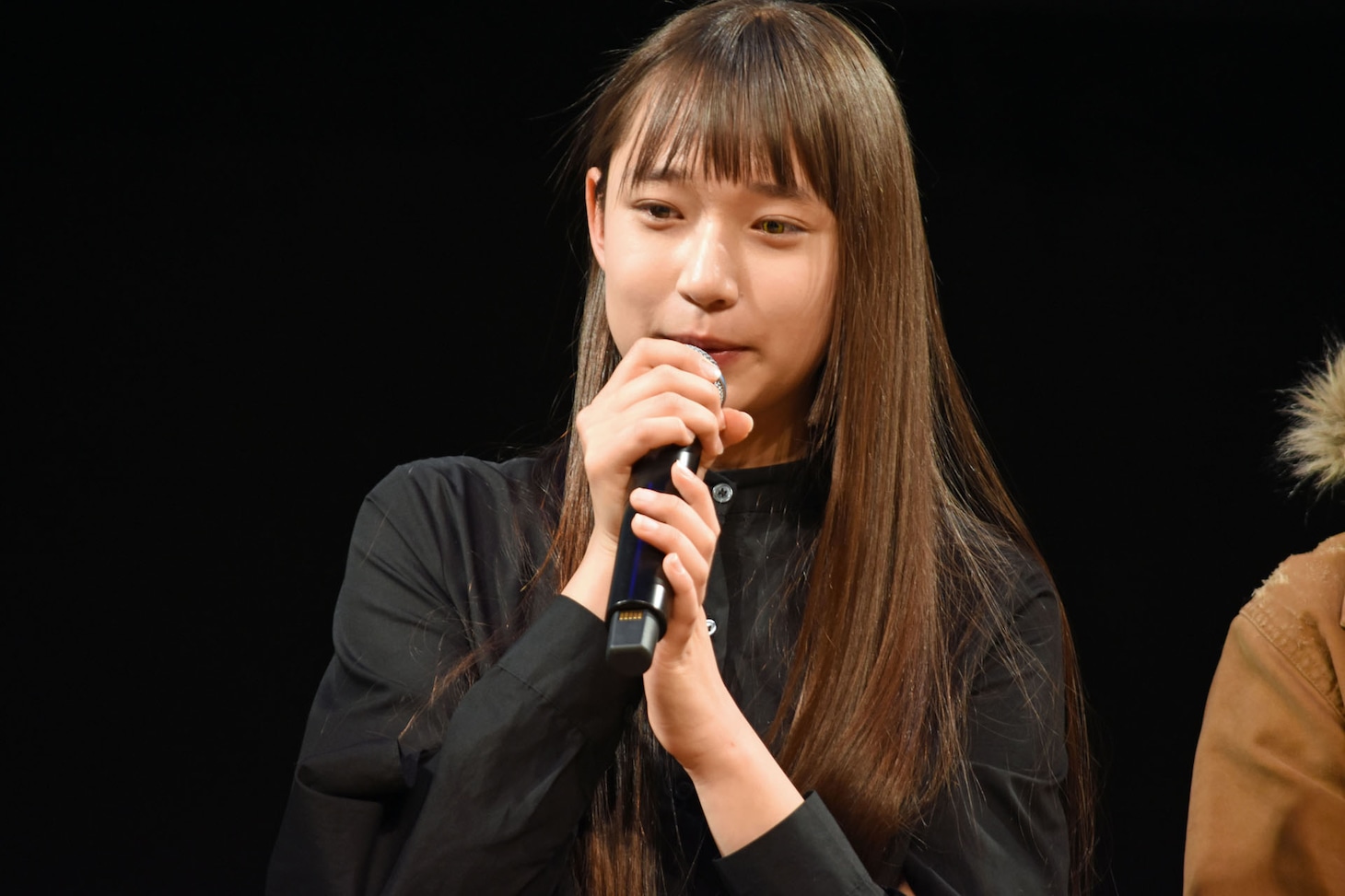 白本彩奈