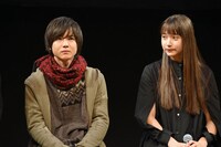 左から前嶋曜、白本彩奈。