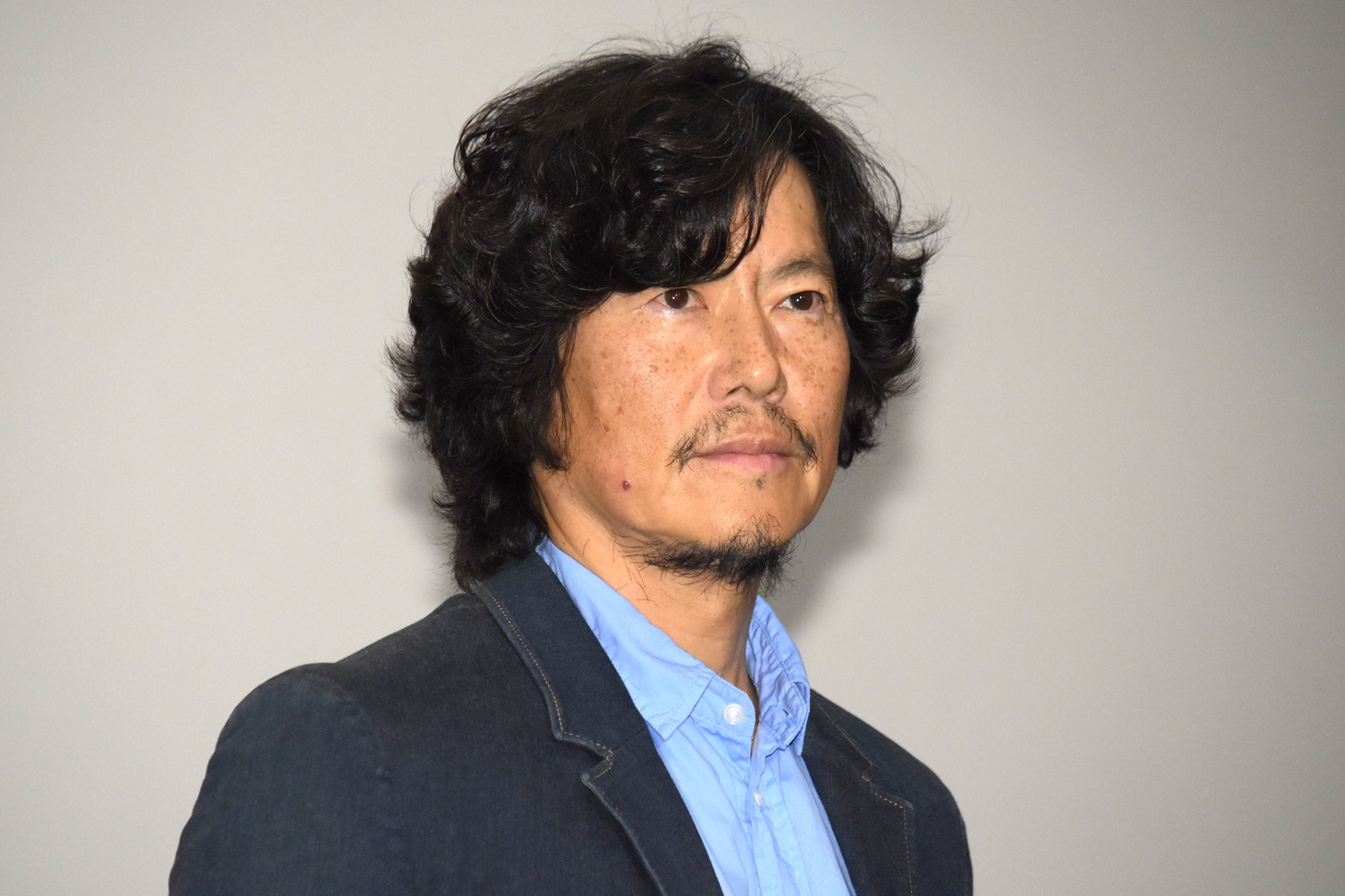 豊川悦司