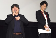 左から井口昇、斎藤工。