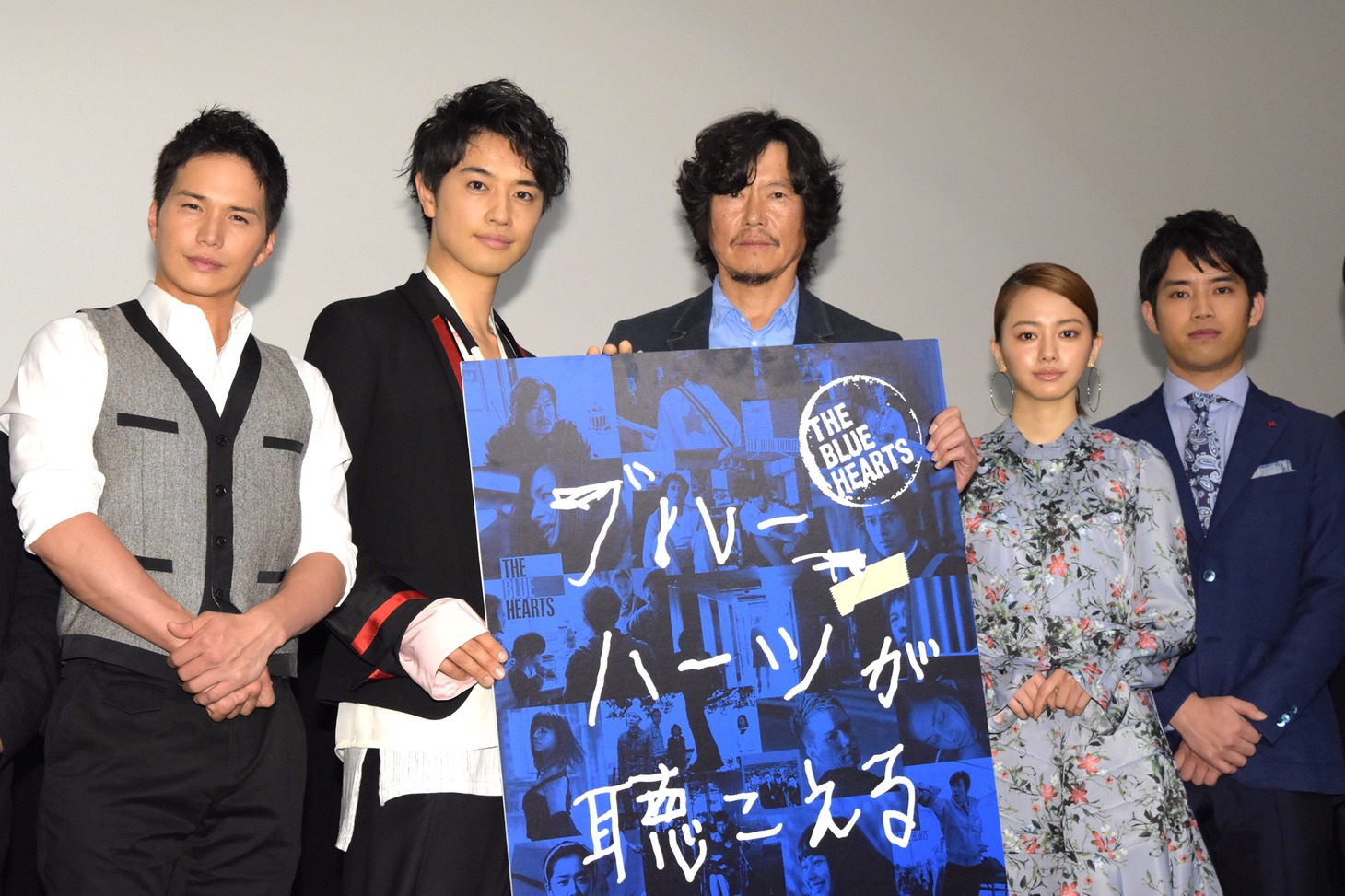 「ブルーハーツが聴こえる」初日舞台挨拶の様子。