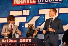 山寺宏一（左）とクリス・プラット（右）。